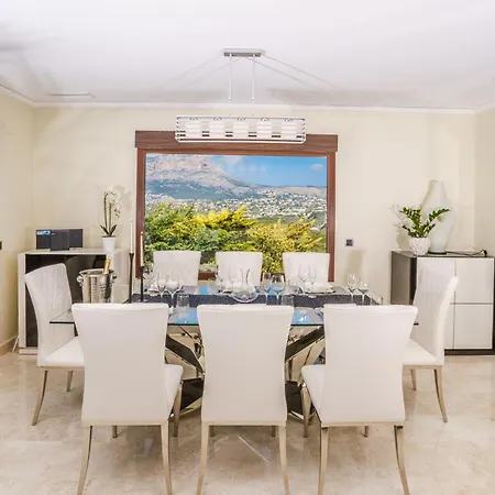 Casa Orquidea - Luxury 4 Bedroom * Javea